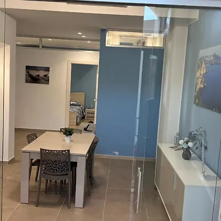 Vacanze Cappero E Malvasia Apartmán *