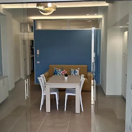 Vacanze Cappero E Malvasia 칸네토