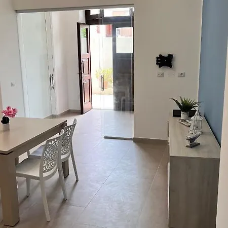 Апартаменты Vacanze Cappero E Malvasia *