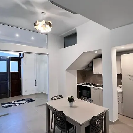 Vacanze Cappero E Malvasia Каннето